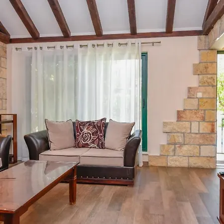 Mint - By Guide Villa *