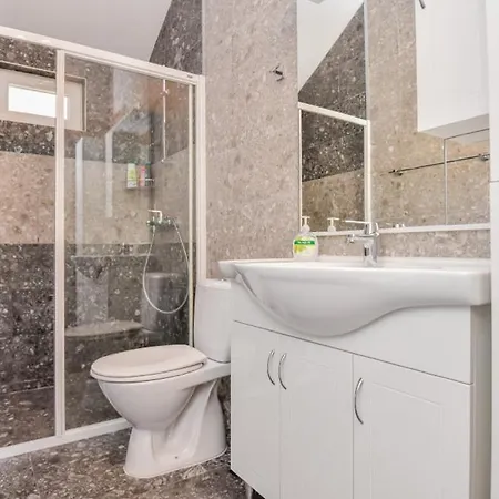 Mint - By Guide Βίλα *