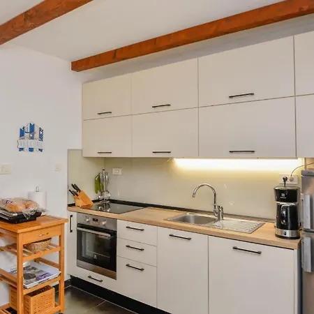 Mint - By Guide Σπλιτ