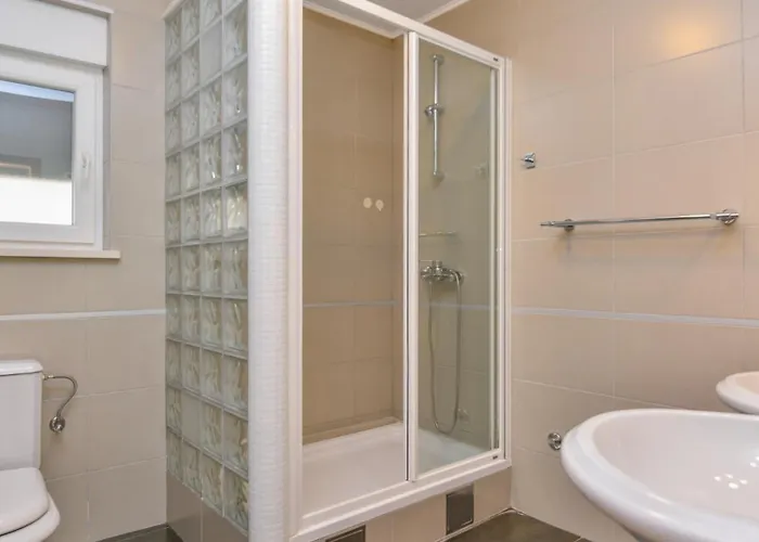 Mint - By Guide Villa